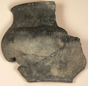 Pot avec décors de molette du haut Moyen-Âge